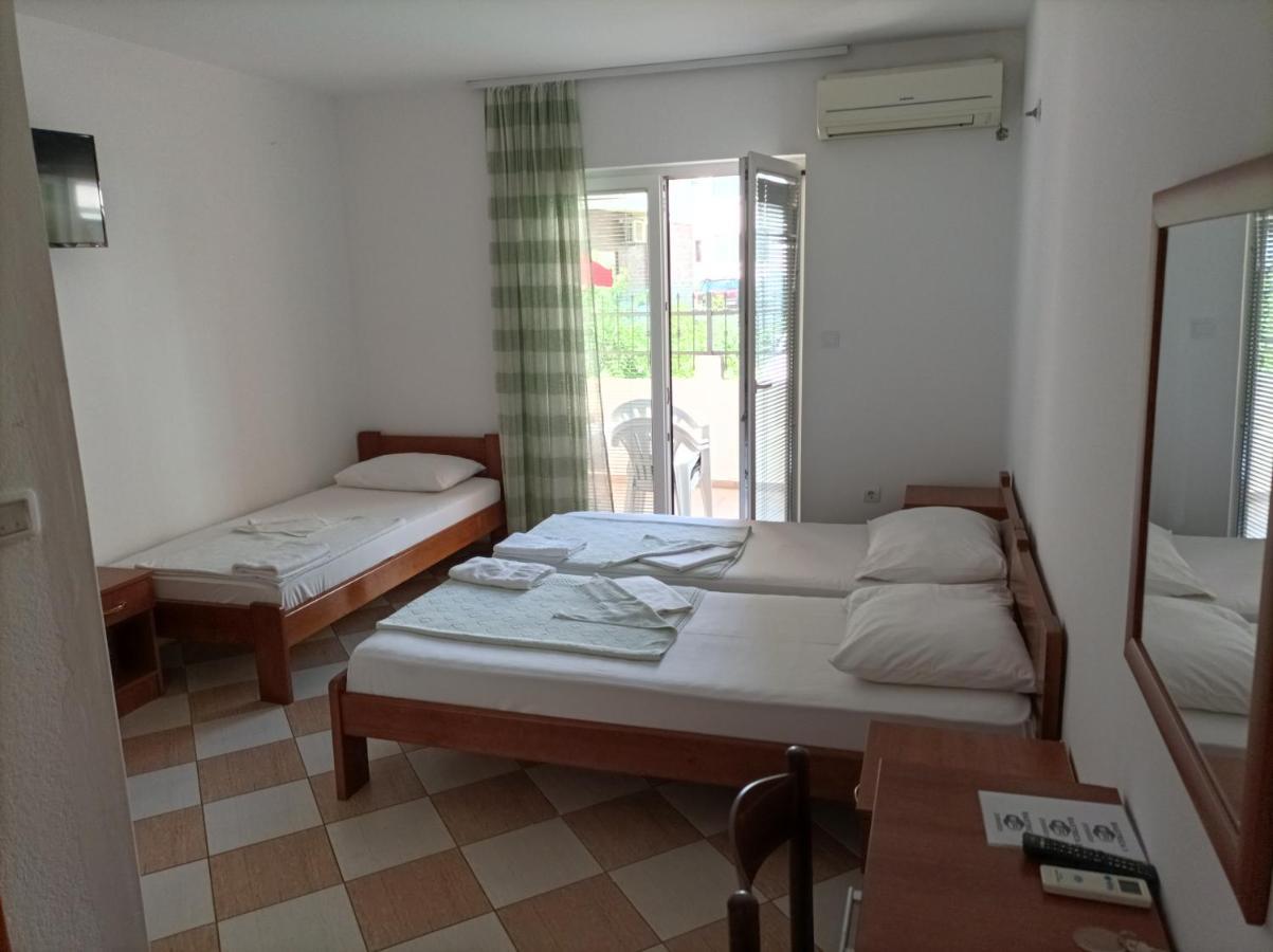 בודווה Apartmani Bastrica מראה חיצוני תמונה